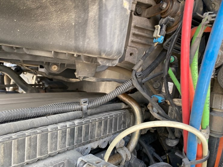 2019-peterbilt-579-image-33