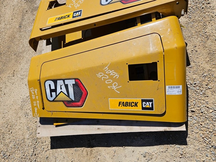 caterpillar-d2-image-10