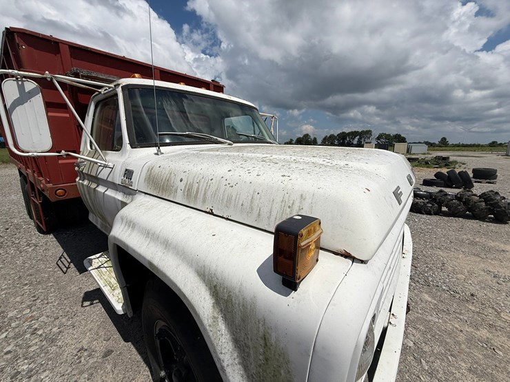 ford-f600-image-26