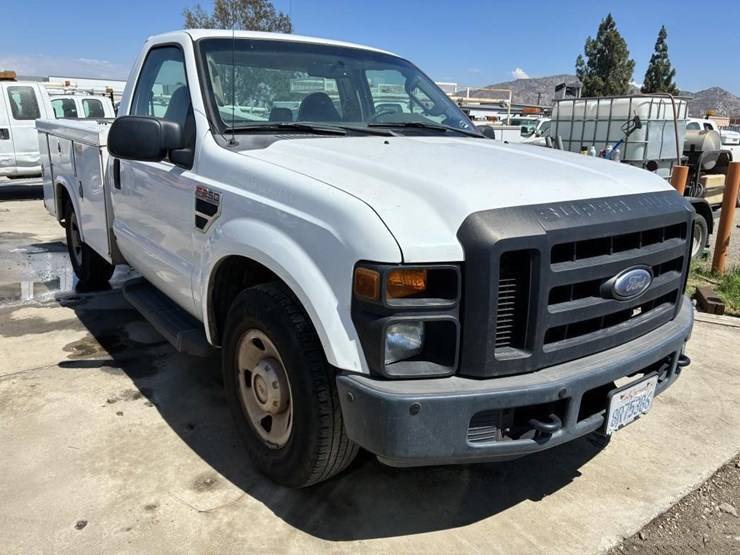 2008-ford-f250-sd-image-2
