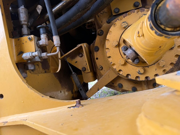 caterpillar-930h-image-28