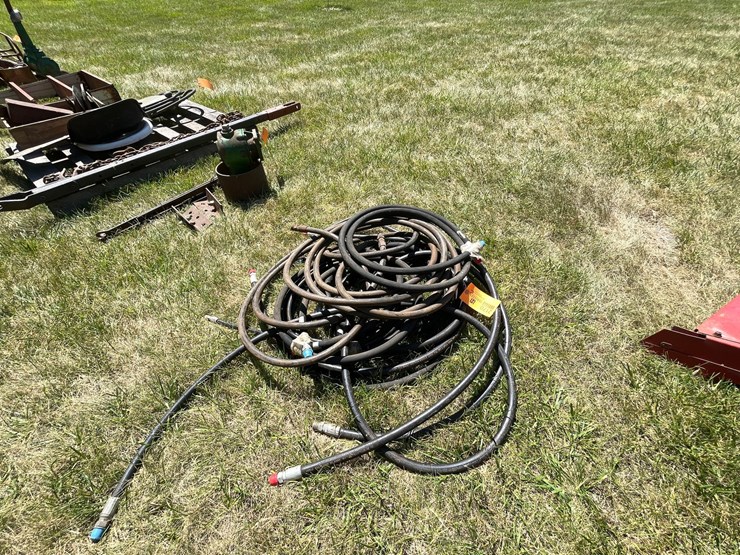 #2170-•-hydraulic-hoses-image-1