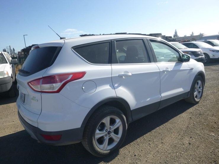 2014-ford-escape-image-3