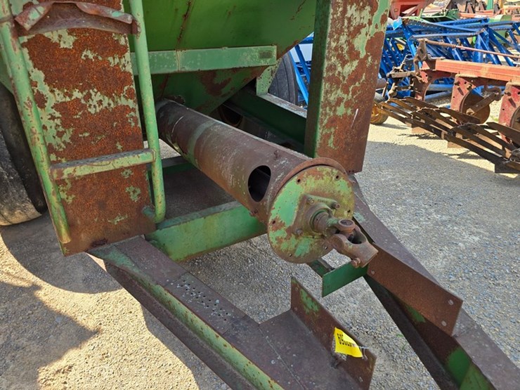 john-deere-1210-image-8