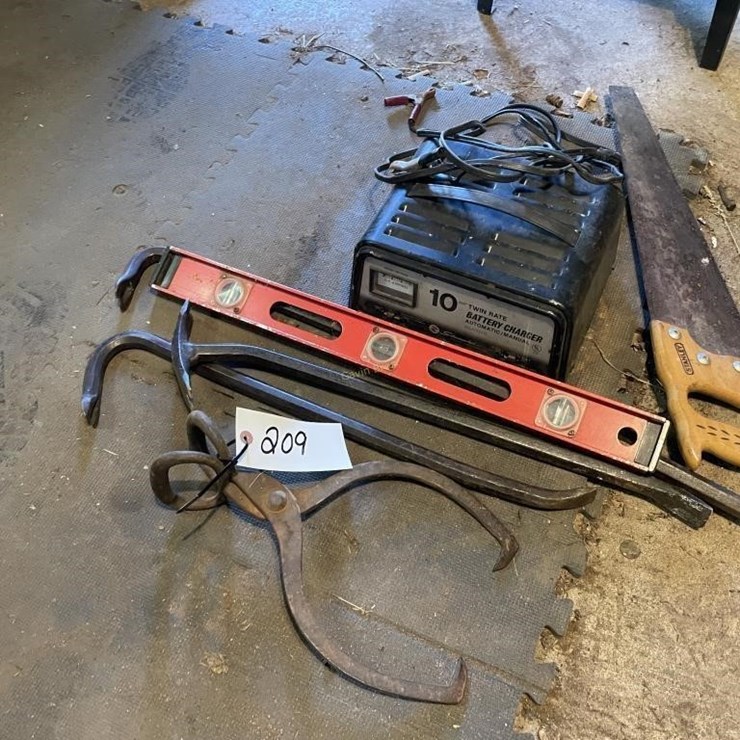 Crowbars, Saw, Level etc