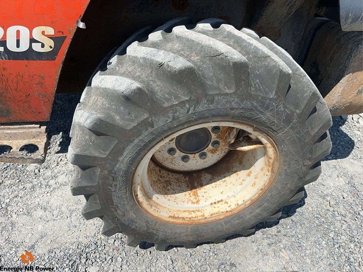 kubota-r520s-image-11