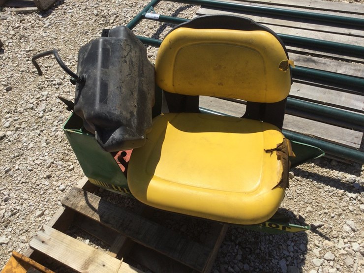 john-deere-la-image-3