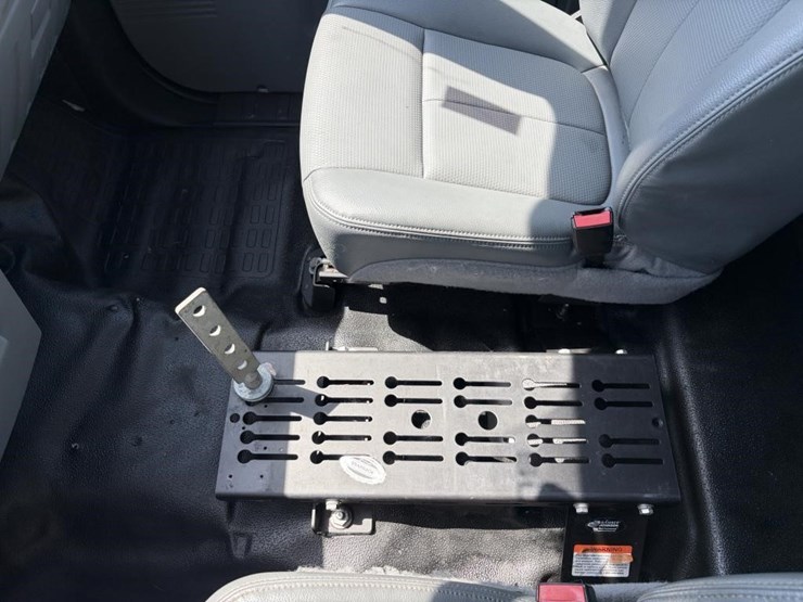 2015-ford-f250-image-15