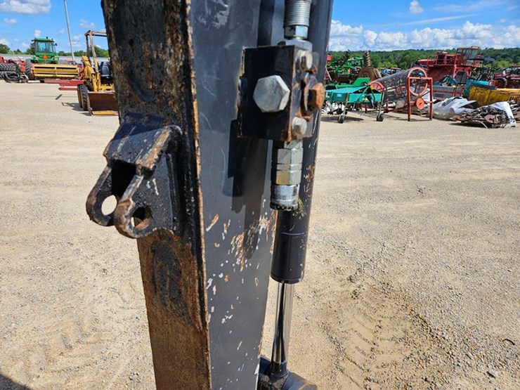 deere-35g-image-12