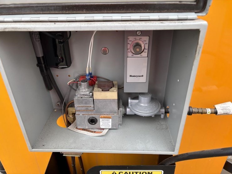 hot-mix-asphalt-heater-image-5