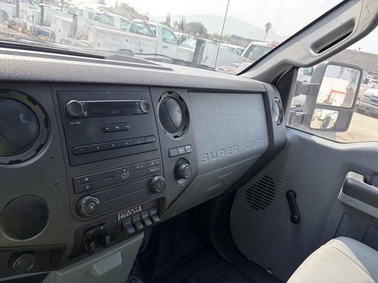 2015-ford-f250-image-14