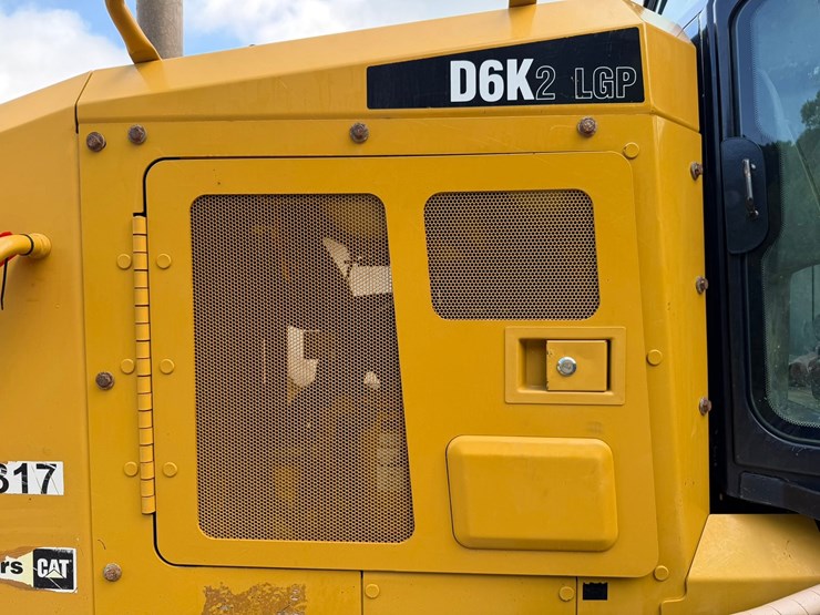 caterpillar-d6k-image-65