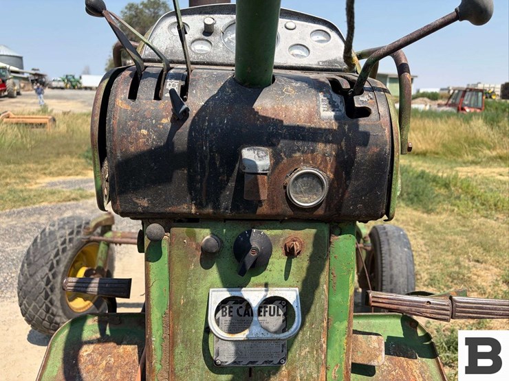 john-deere-4020-image-16