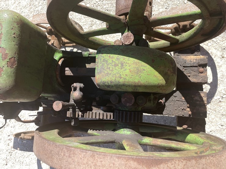 #2118-•-hercules-1-3/4-hp-gas-engine-image-6