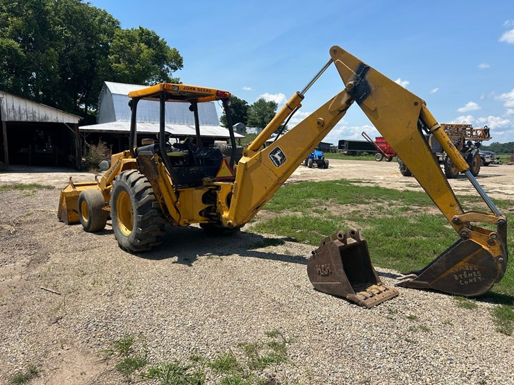 john-deere-610b-backhoe-image-5