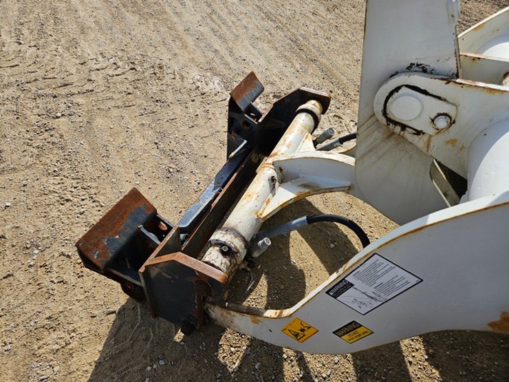 takeuchi-tw65-image-10