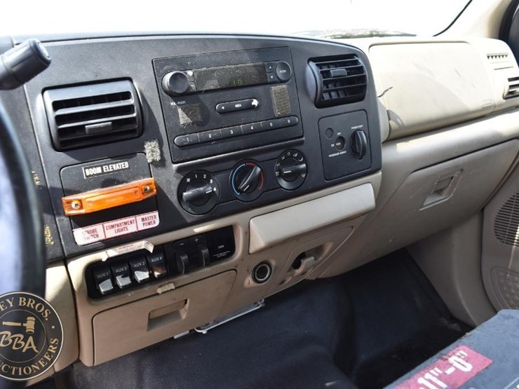 2006-ford-f350-sd-xl-image-58