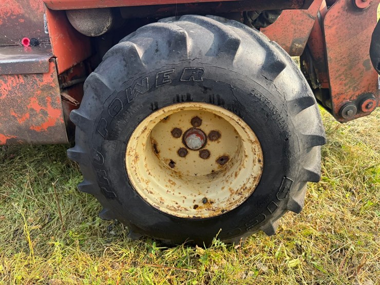 ditch-witch-350sx-image-41