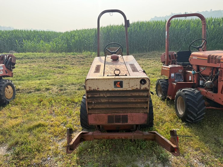 ditch-witch-350sx-image-8