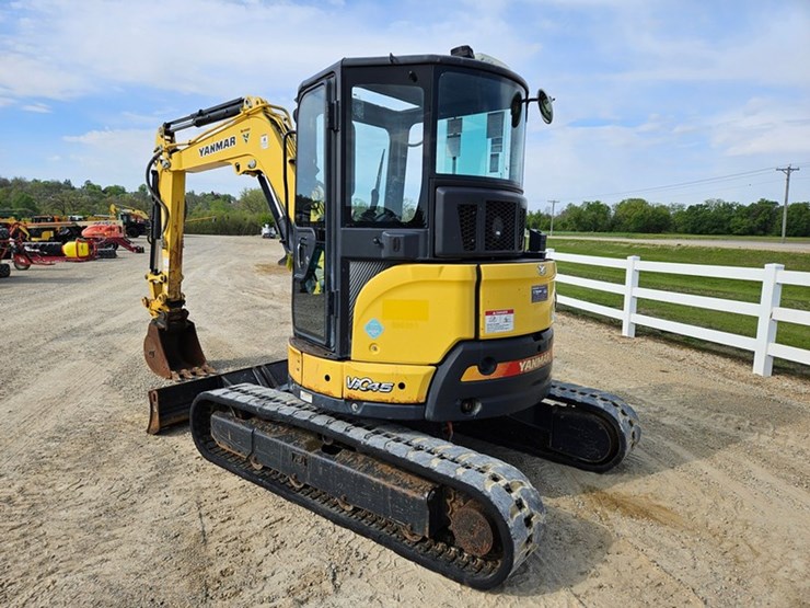 yanmar-vio45-image-3