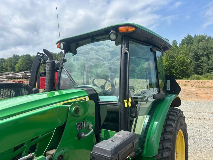 john-deere-5100e-image-46