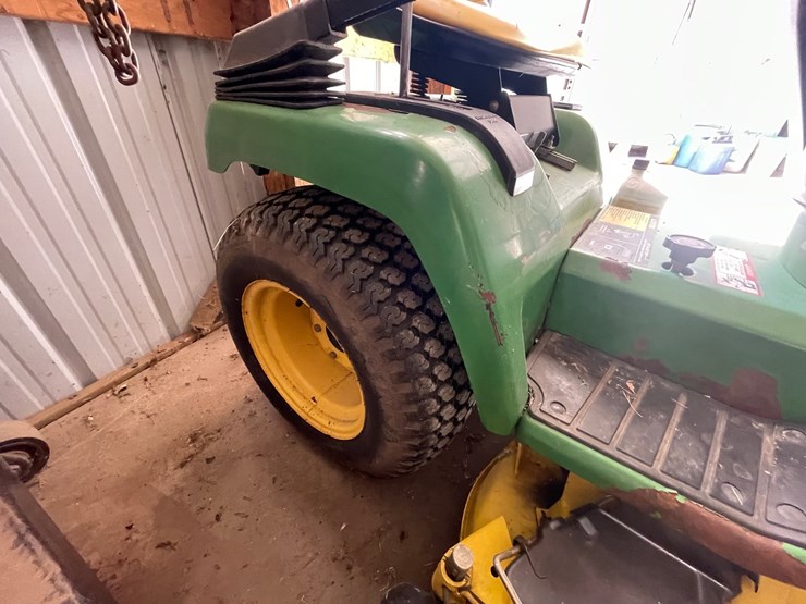 john-deere-265-image-10