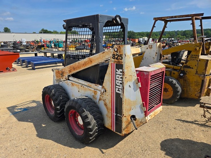 bobcat-825-image-3