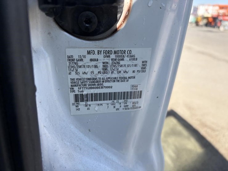 2011-ford-f250-xl-image-21