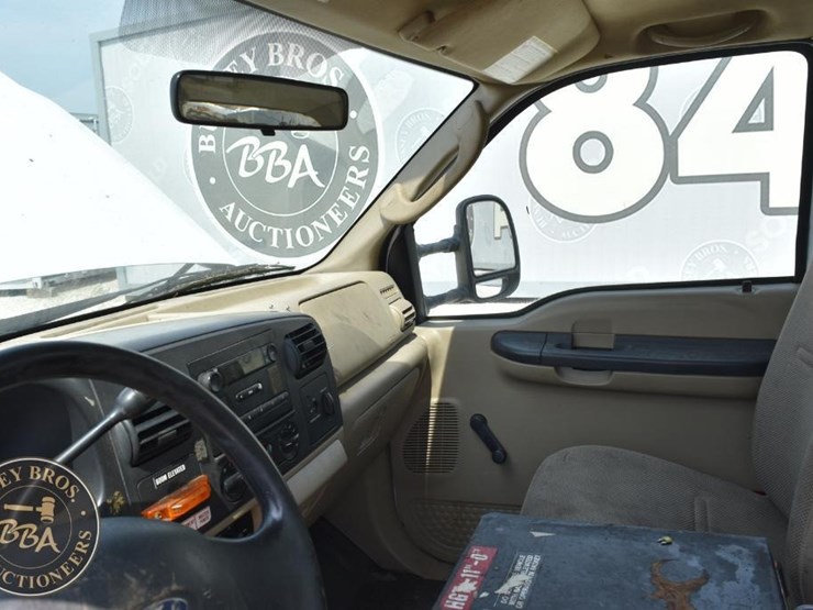 2006-ford-f350-sd-xl-image-49