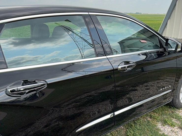 2019-chevy-impala,-4-door,-67,000-miles,-always-well-maintained,-runs-excellent,-ready-to-drive-image-15