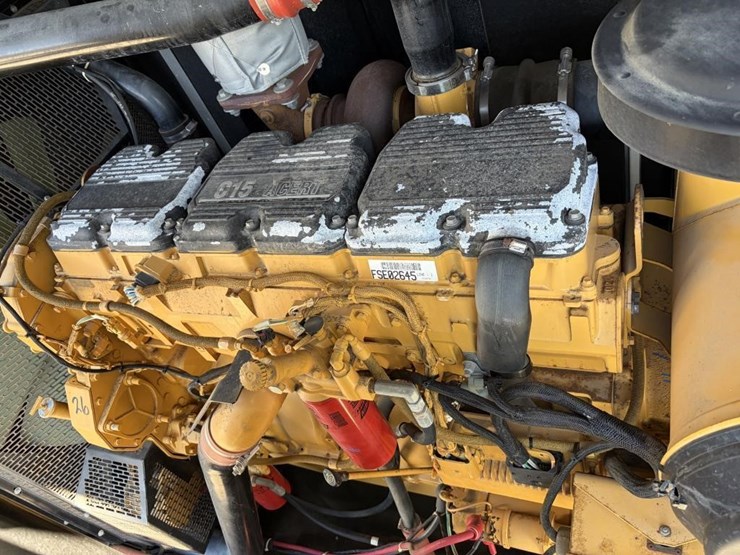 2009-caterpillar-xq400-image-7