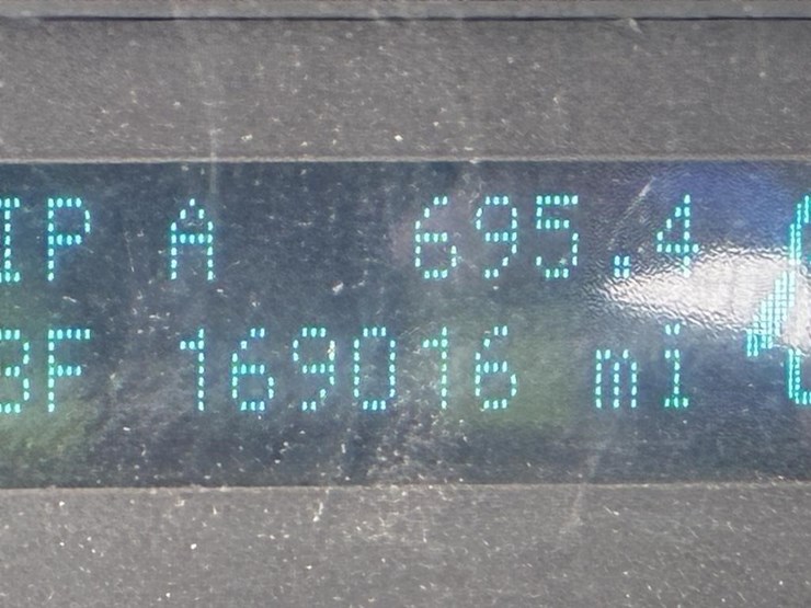 2014-ford-f250-xl-image-17