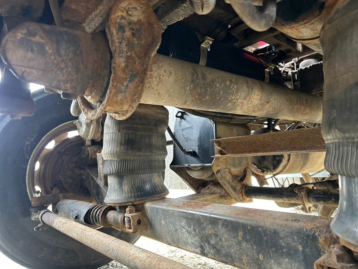 2000-caterpillar-c12-image-43