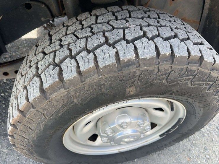 dodge-2500-image-12