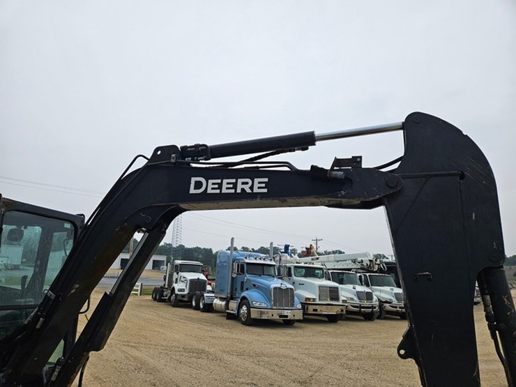 deere-50g-image-21