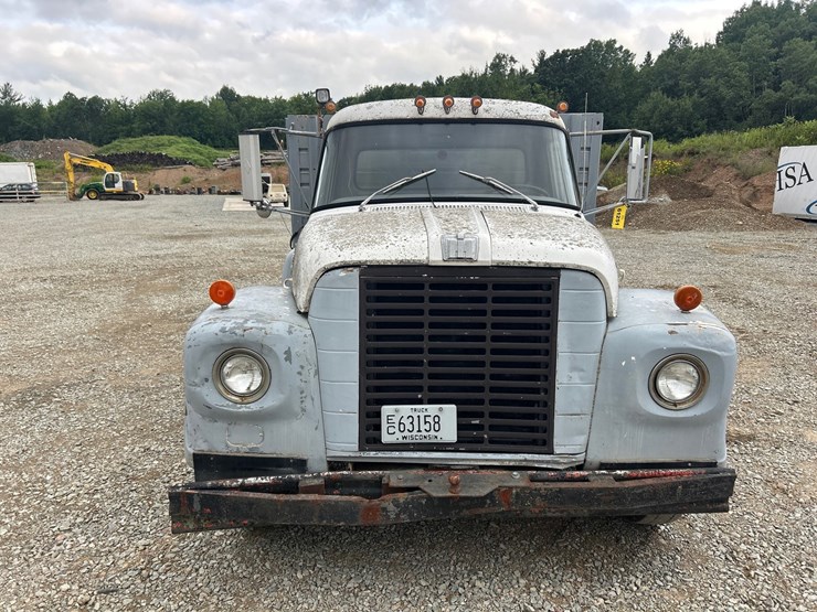 1968-international-loadstar-image-12