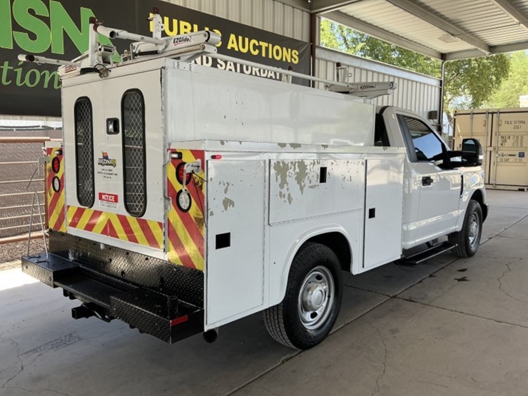 2019-ford-f250-image-8