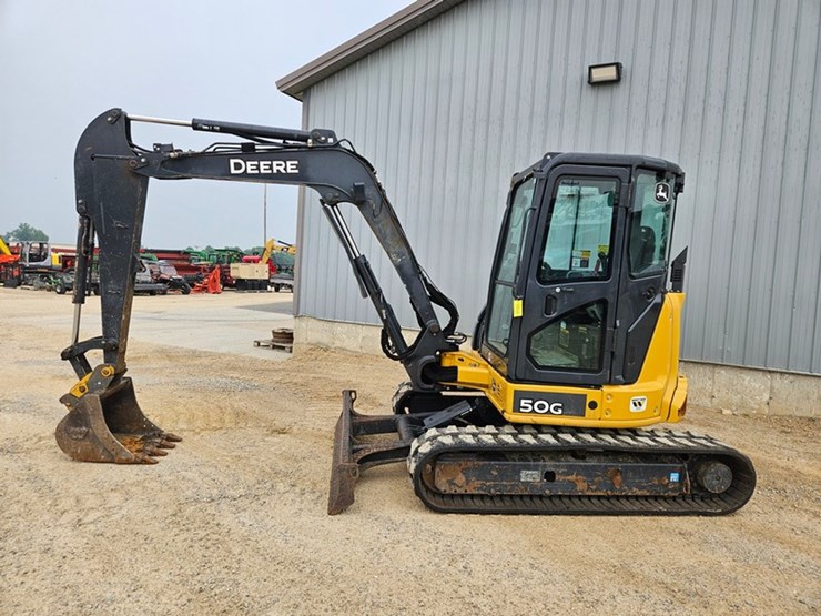 deere-50g-image-2