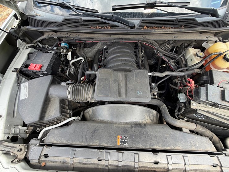 2020-chevrolet-3500hd-image-60