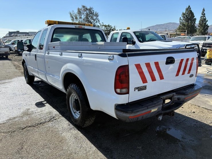 2004-ford-f250-sd-image-4