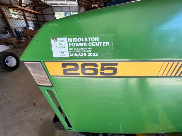 john-deere-265-image-12