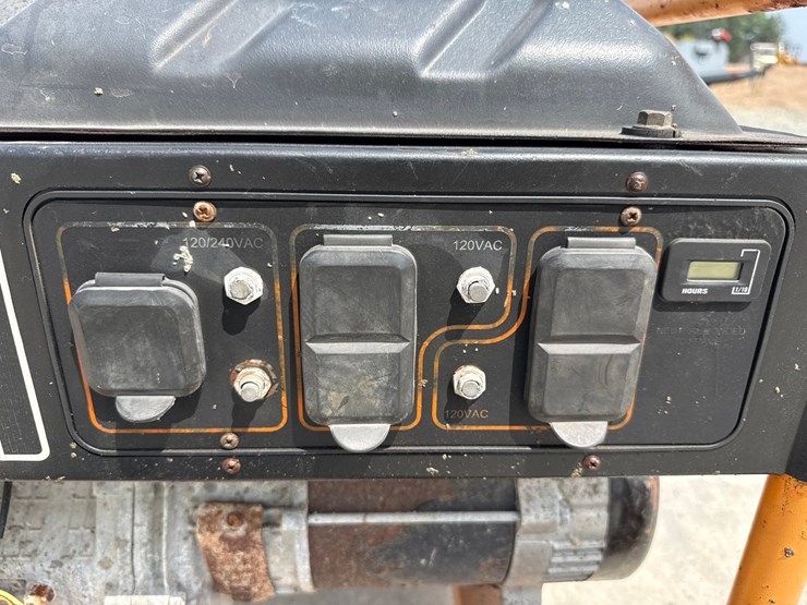 2012-generac-gp6500-image-12
