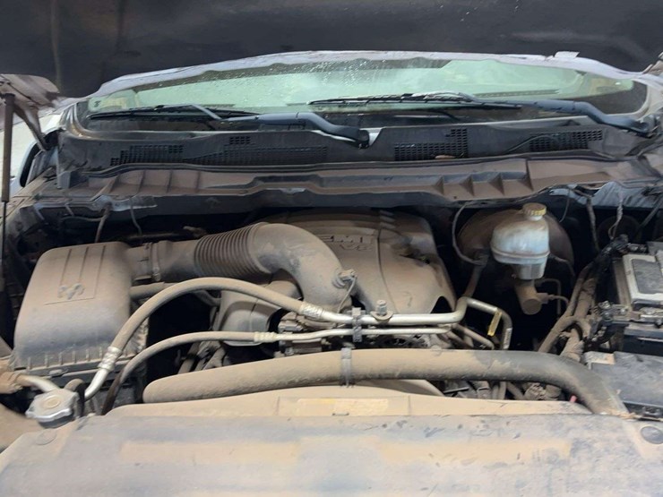 2014-dodge-1500-image-21