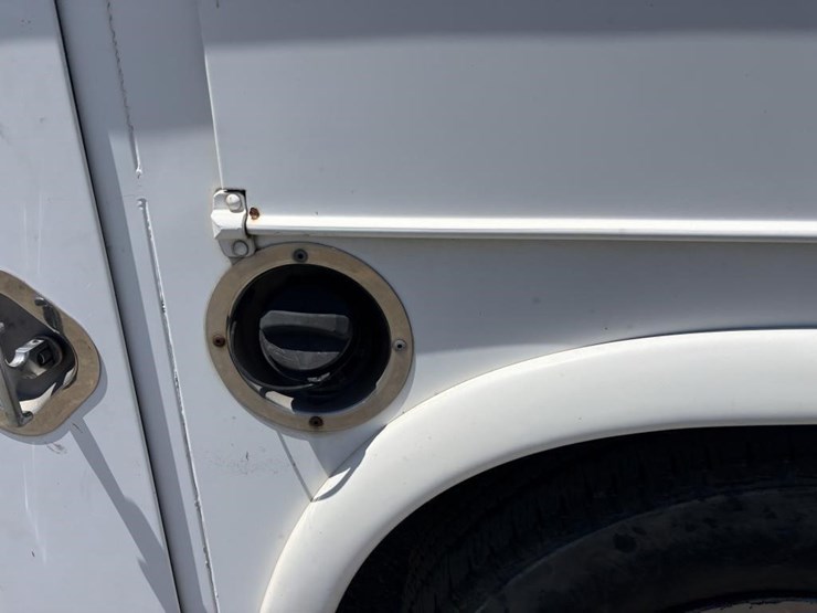 2008-ford-f250-xl-image-6
