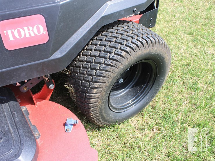 toro-timecutter-60-zero-turn-mower-9602-image-5