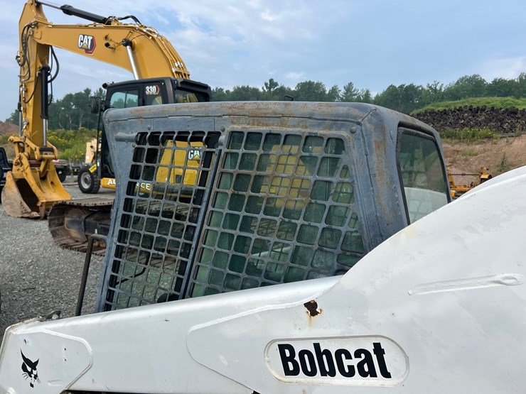 bobcat-t300-image-39