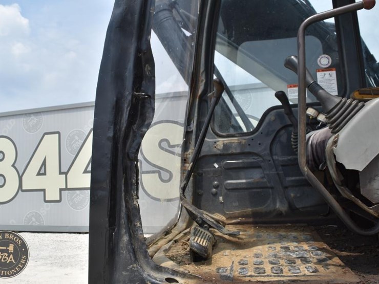 1998-komatsu-pc200-lc-6-image-31
