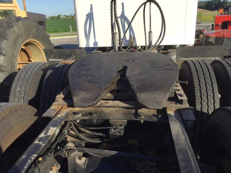2006-kenworth-w900-image-12