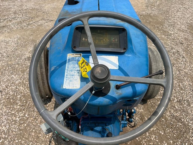 ford-2810-image-20