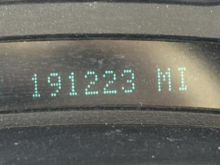 2005-chevrolet-silverado-2500-image-16